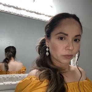 Meet your Posher, Alba